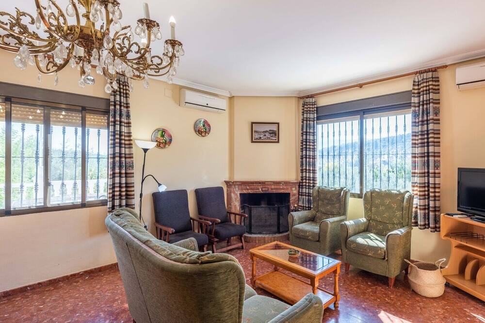 Photo of Livingroom in Carcabuey