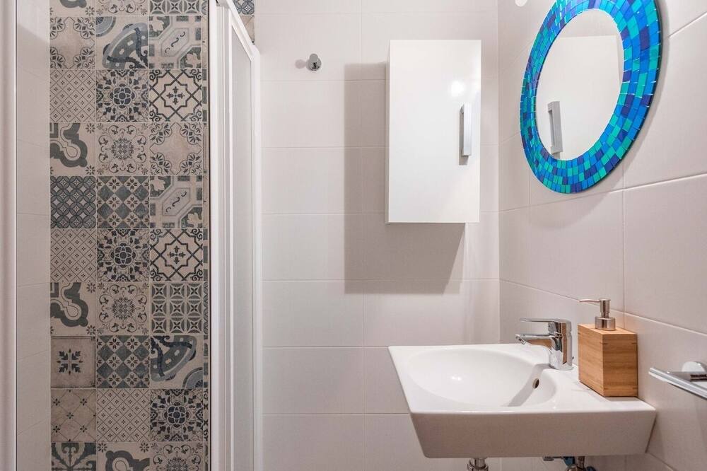 Photo of Bathroom in Carcabuey