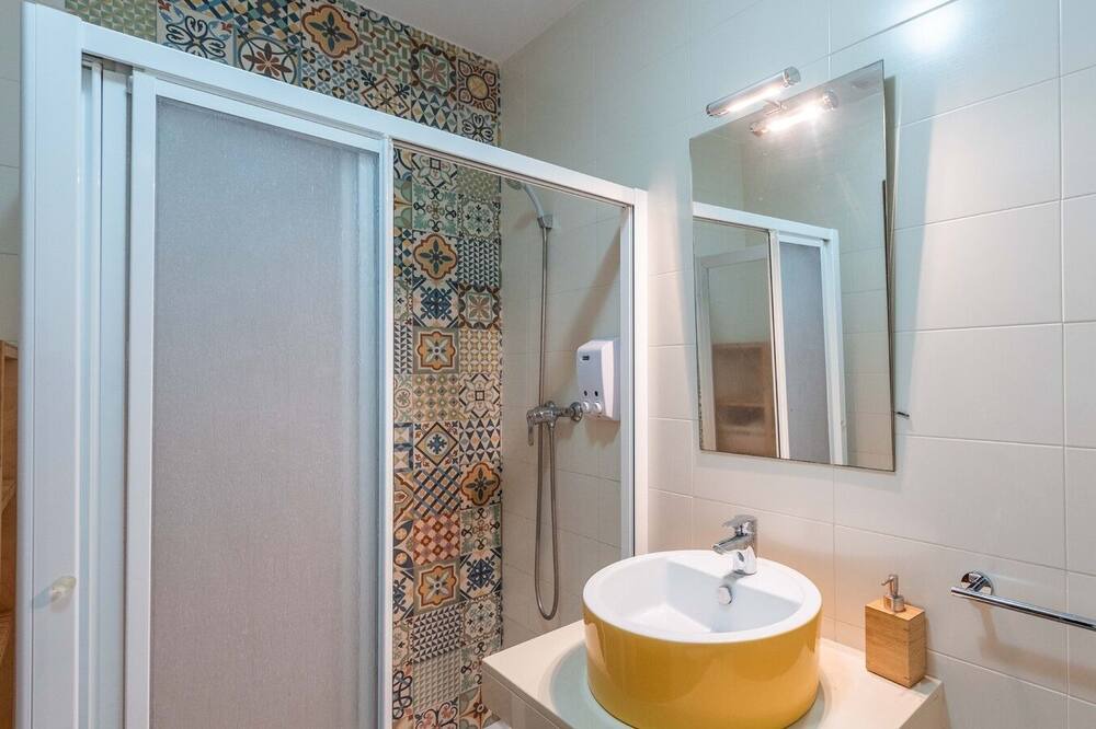 Photo of Bathroom in Carcabuey