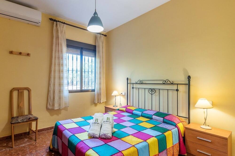 Photo of Bedroom in Carcabuey