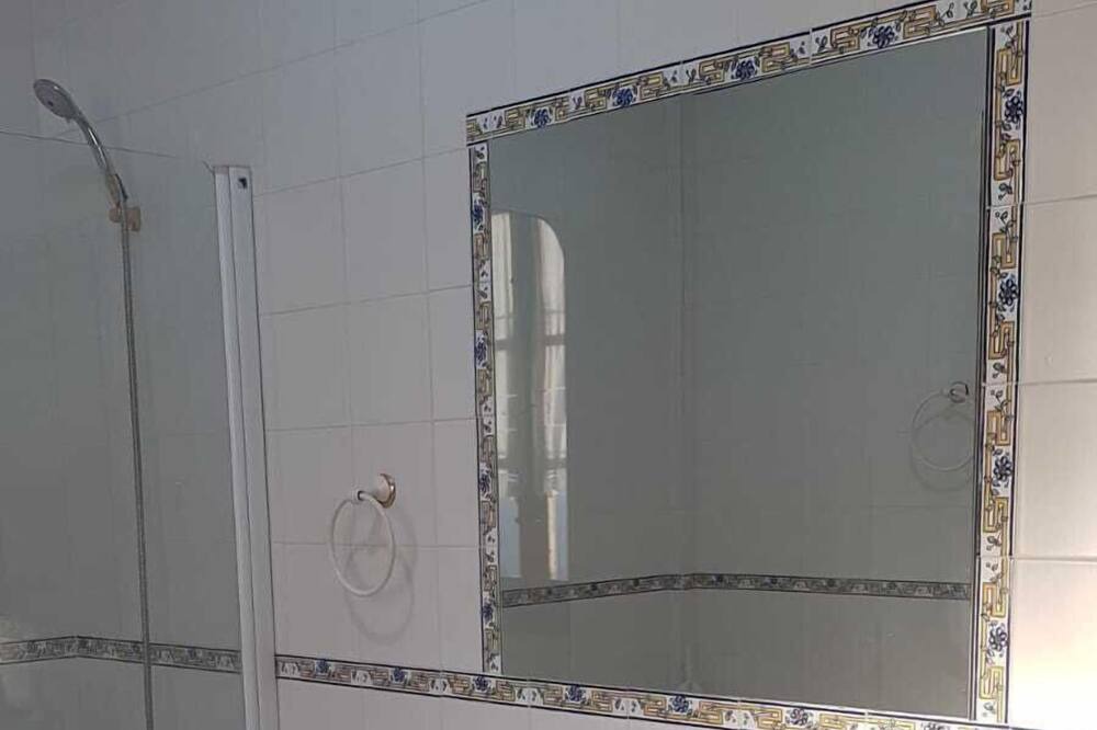 Photo of Bathroom in Periana