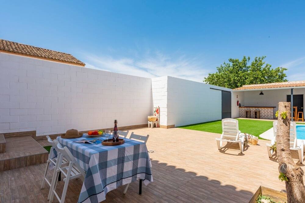 Photo of Patio Balcony in Fuente de Piedra