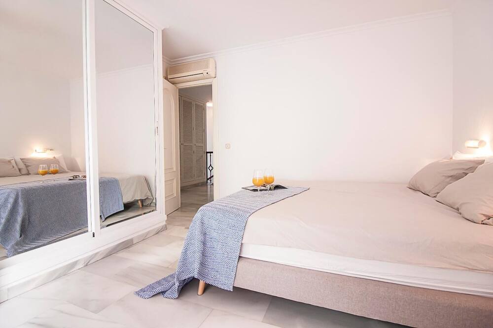 Photo of Bedroom in Bailen-Miraflores