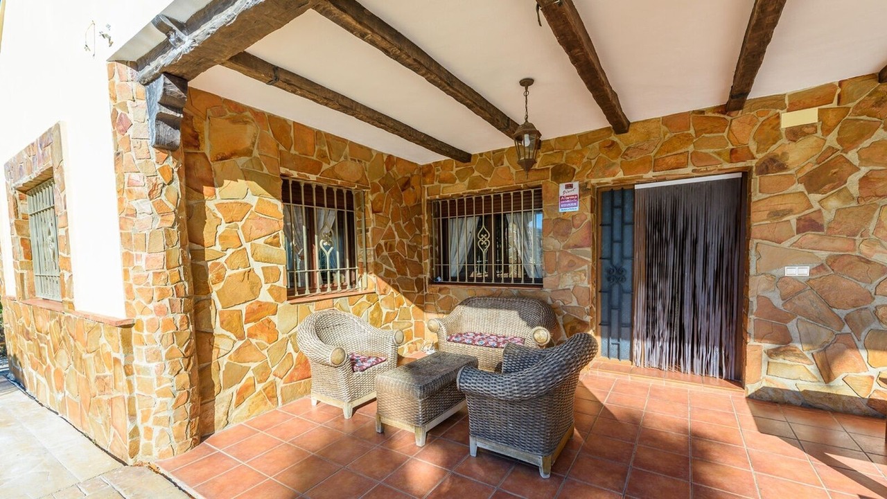 Photo of Patio Balcony in Cuevas de San Marcos