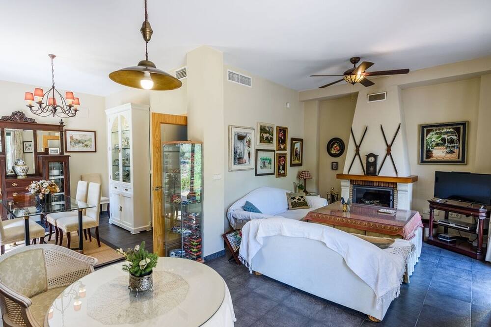 Photo of Bedroom in Las Jaras