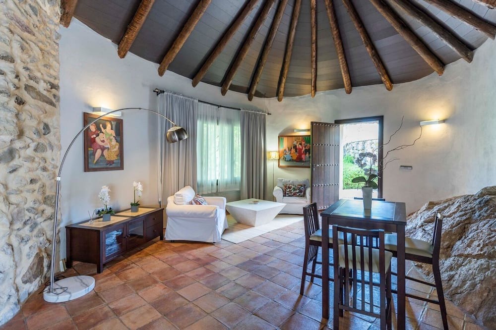 Photo of Livingroom in Benadalid