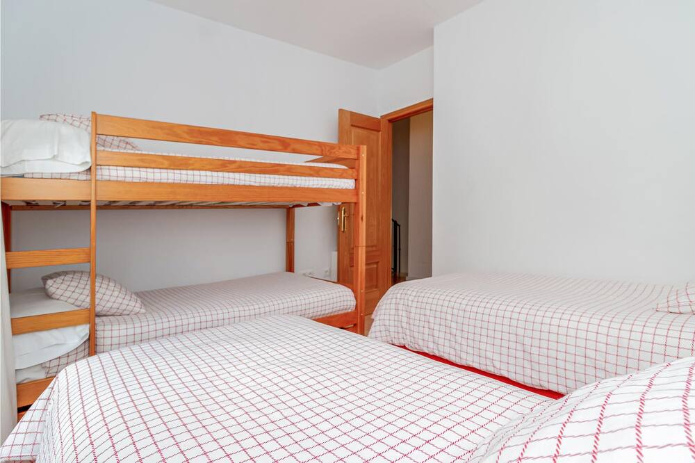 Photo of Bedroom in Benaojan