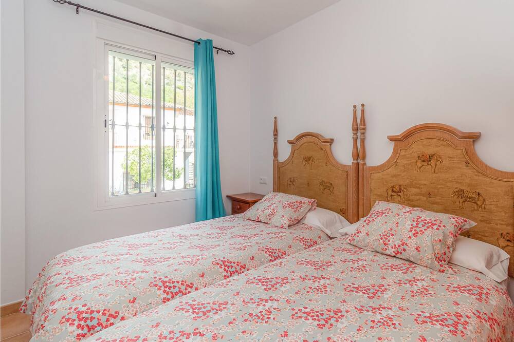 Photo of Bedroom in Benaojan