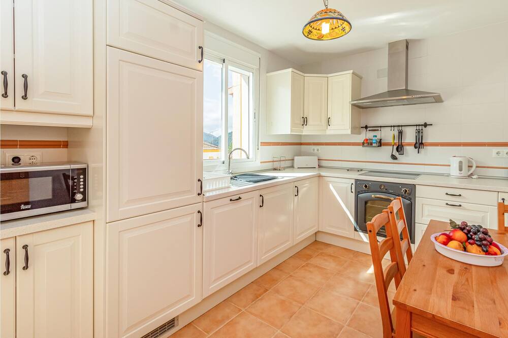 Photo of Kitchen in Benaojan