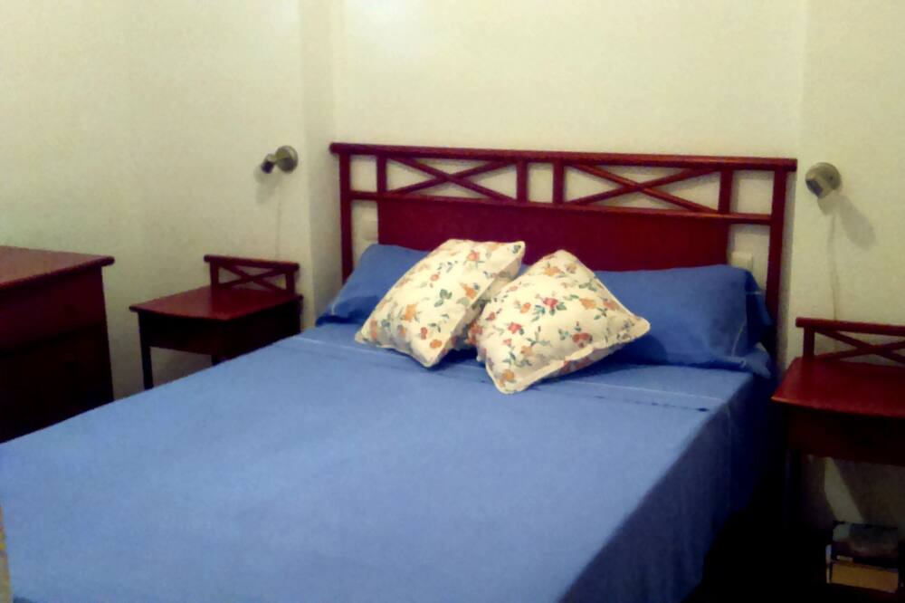 Photo of Bedroom in Islantilla