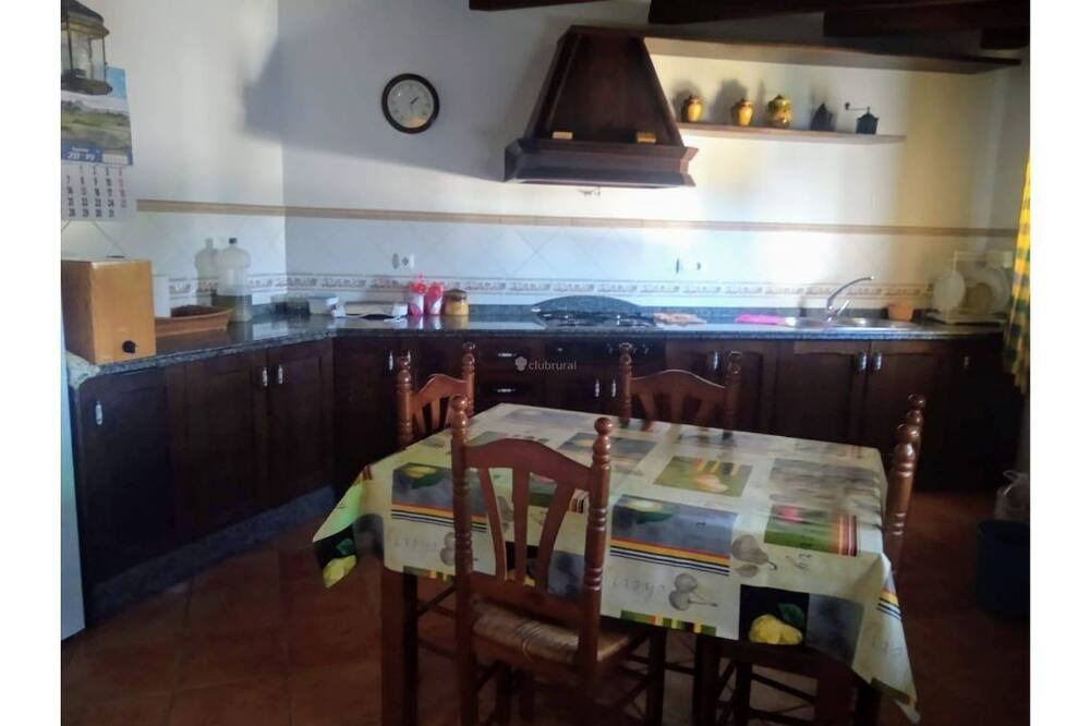 Photo of Kitchen in Cazalla De La Sierra
