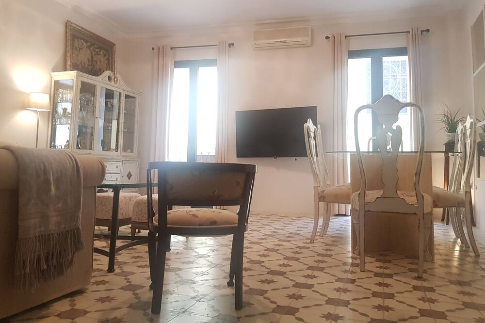 Photo of Livingroom in San Julian
