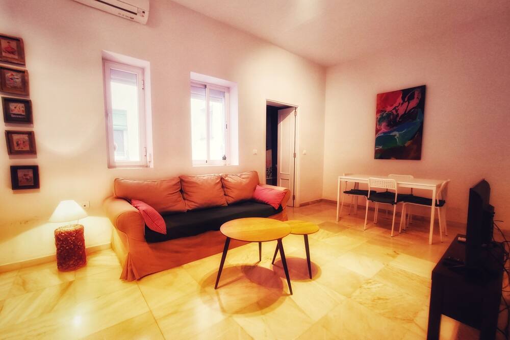 Photo of Livingroom in San Julian