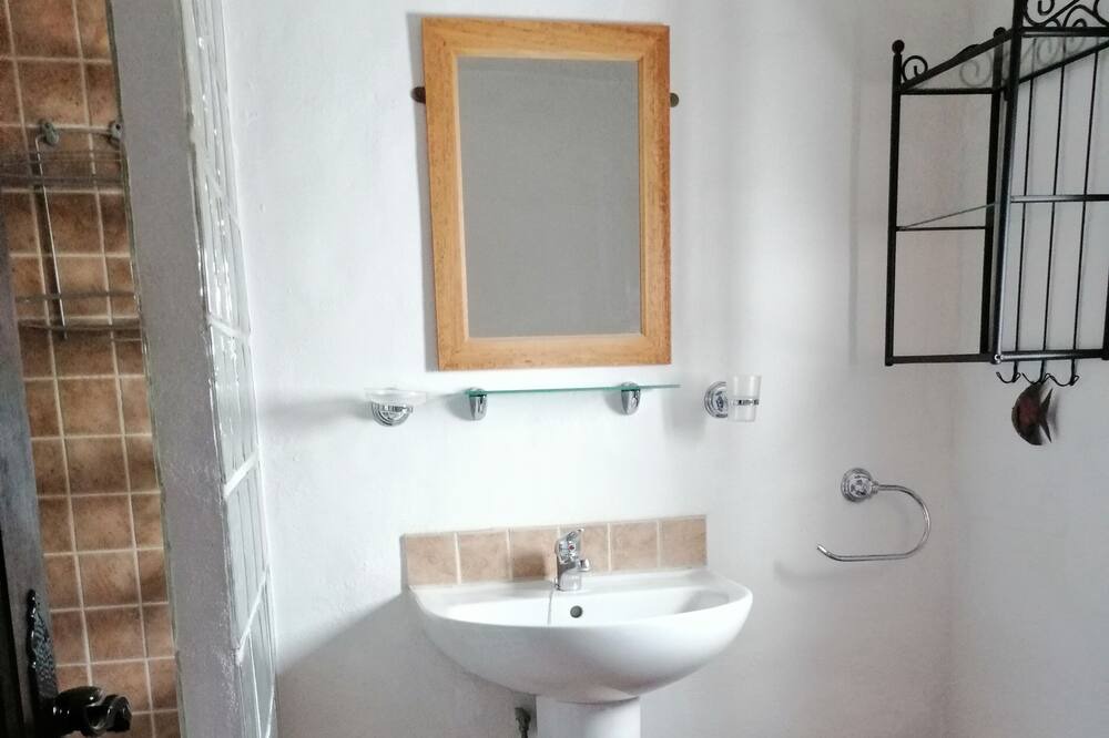 Photo of Bathroom in Colmenar