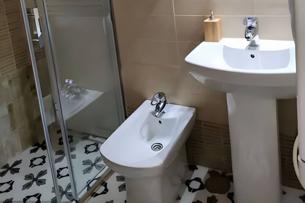 Photo of Bathroom in San Julian