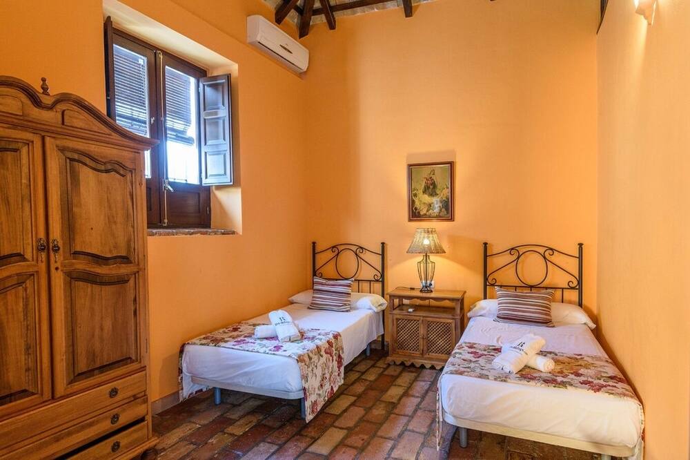 Photo of Bedroom in Santaella