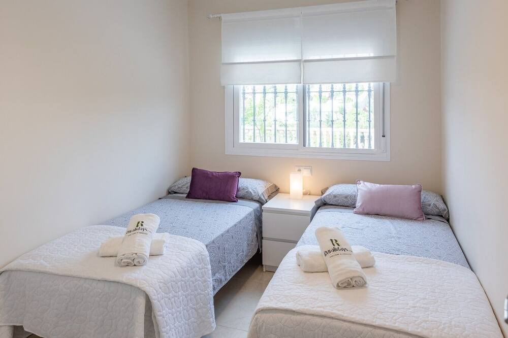 Photo of Bedroom in Benajarafe