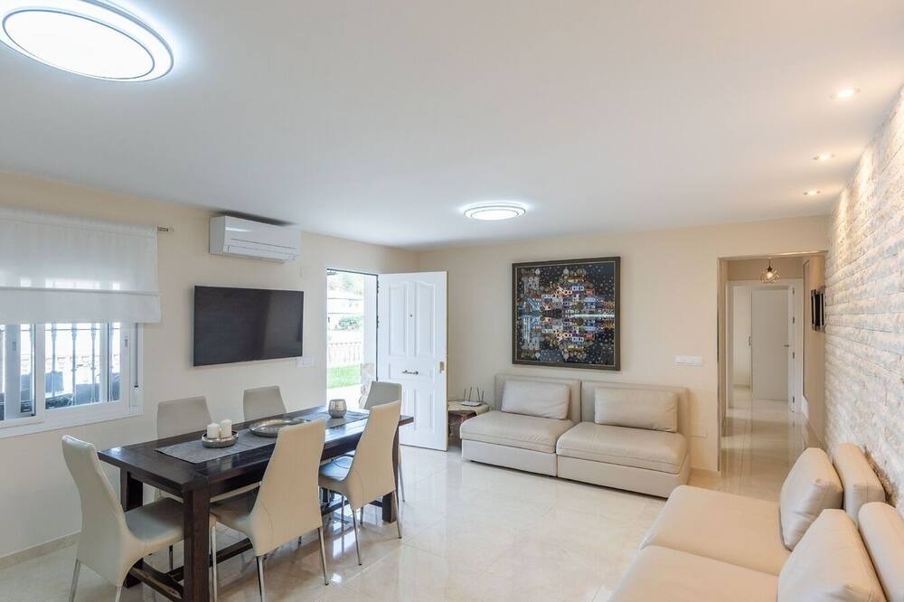 Photo of Livingroom in Benajarafe