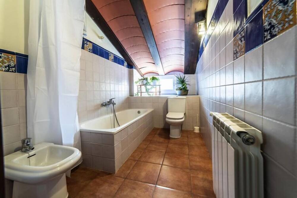 Photo of Bathroom in Las Jaras