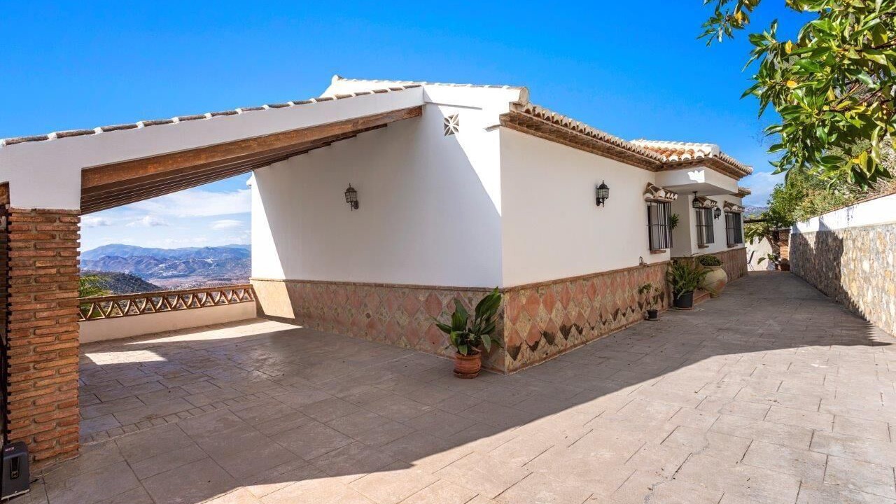 Photo of Outdoor in Alcaucin
