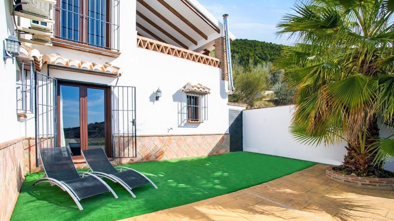 Photo of Outdoor in Alcaucin