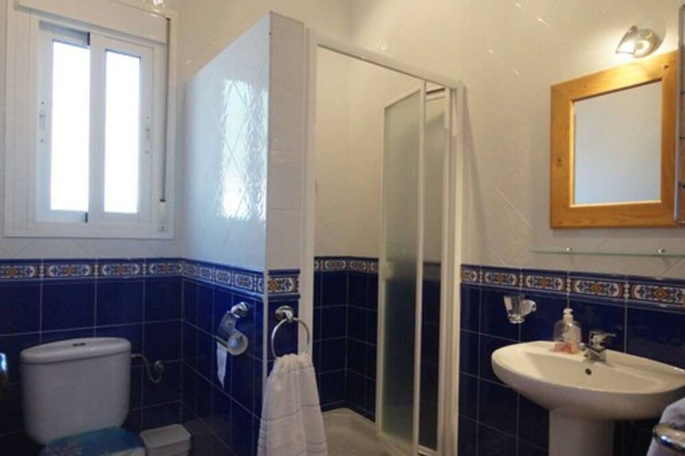 Photo of Bathroom in Valle de Abdalagis
