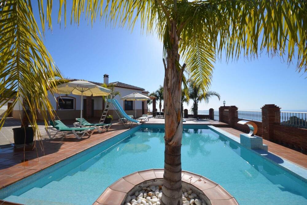 Photo of Outdoor in Nerja