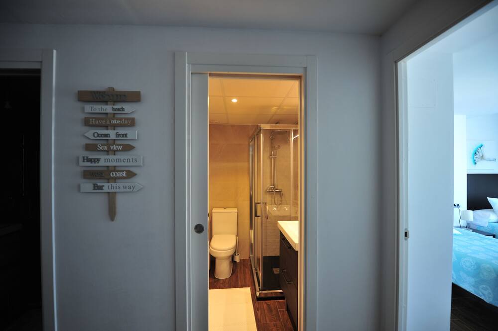 Photo of Bathroom in Cadiz