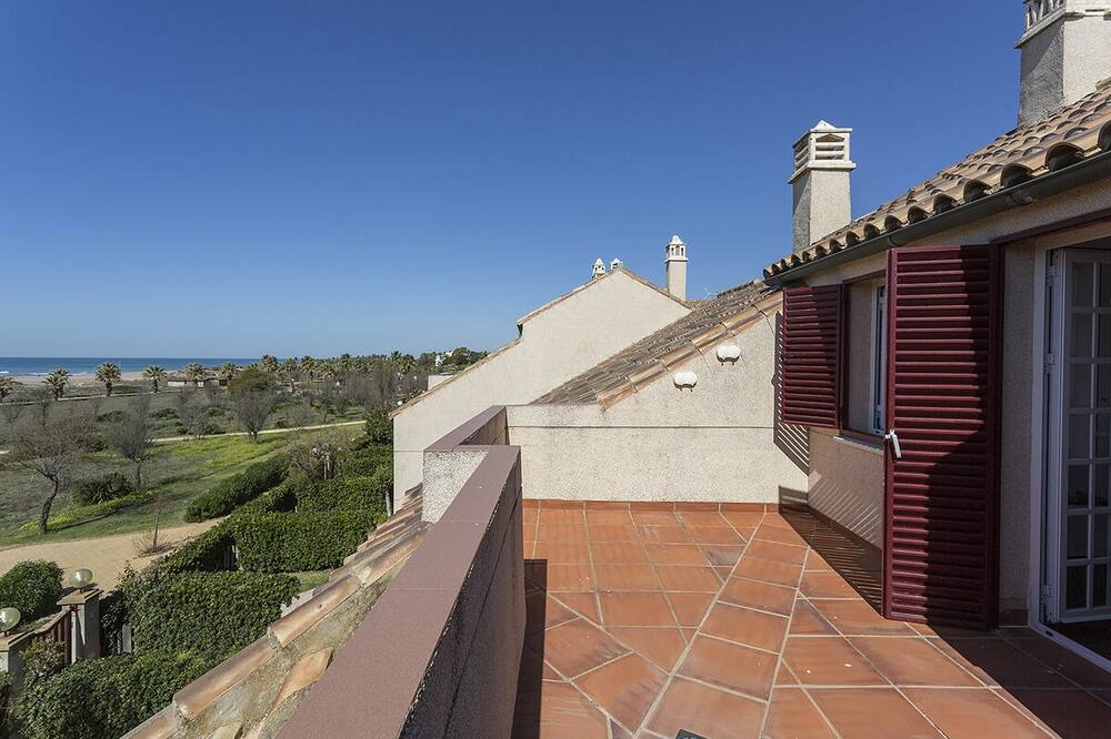 Photo of Outdoor in Rota