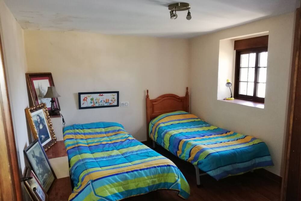 Photo of Bedroom in Tozar