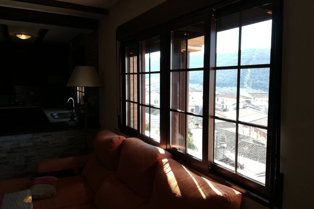 Photo of Livingroom in Tozar