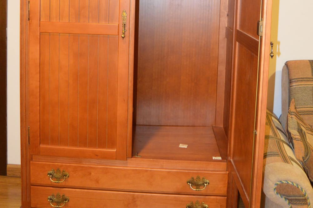 Photo of Bedroom in Montemayor