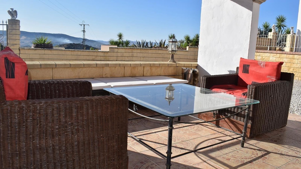 Photo of Patio Balcony in Pruna