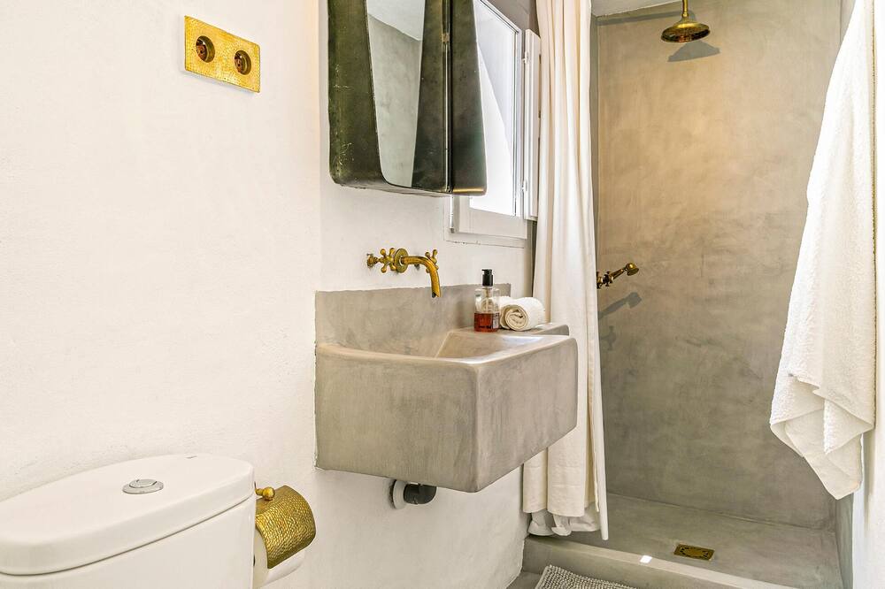 Photo of Bathroom in Casarabonela