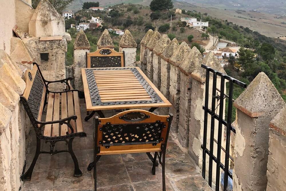 Photo of Outdoor in Gibralgalia