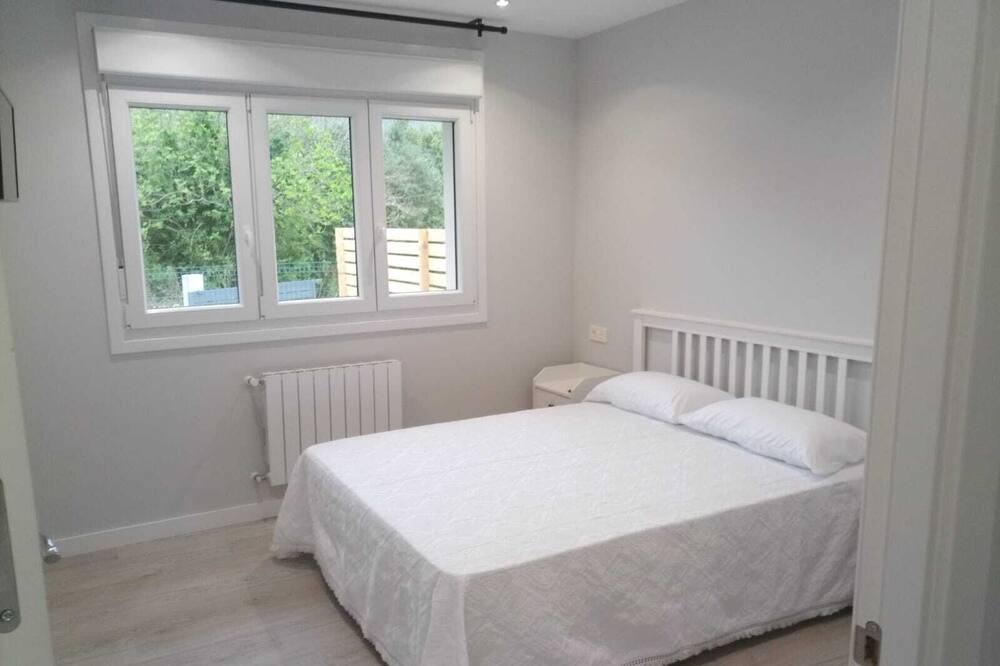 Photo of Bedroom in Llanes