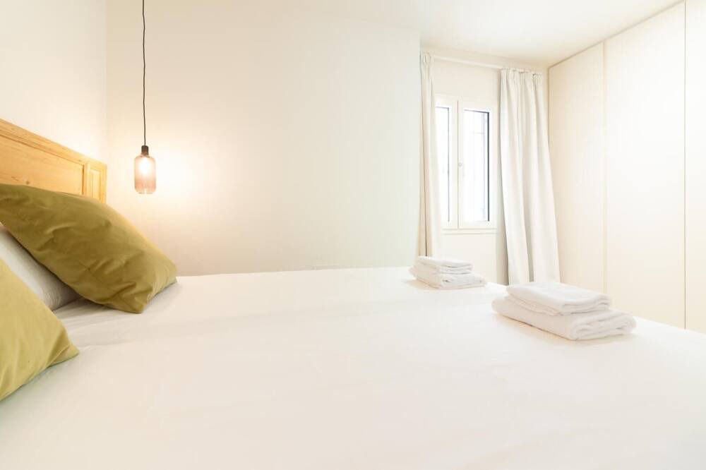 Photo of Bedroom in Campos Eliseos