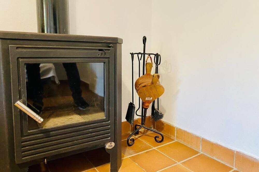 Photo of Bedroom in Benamahoma