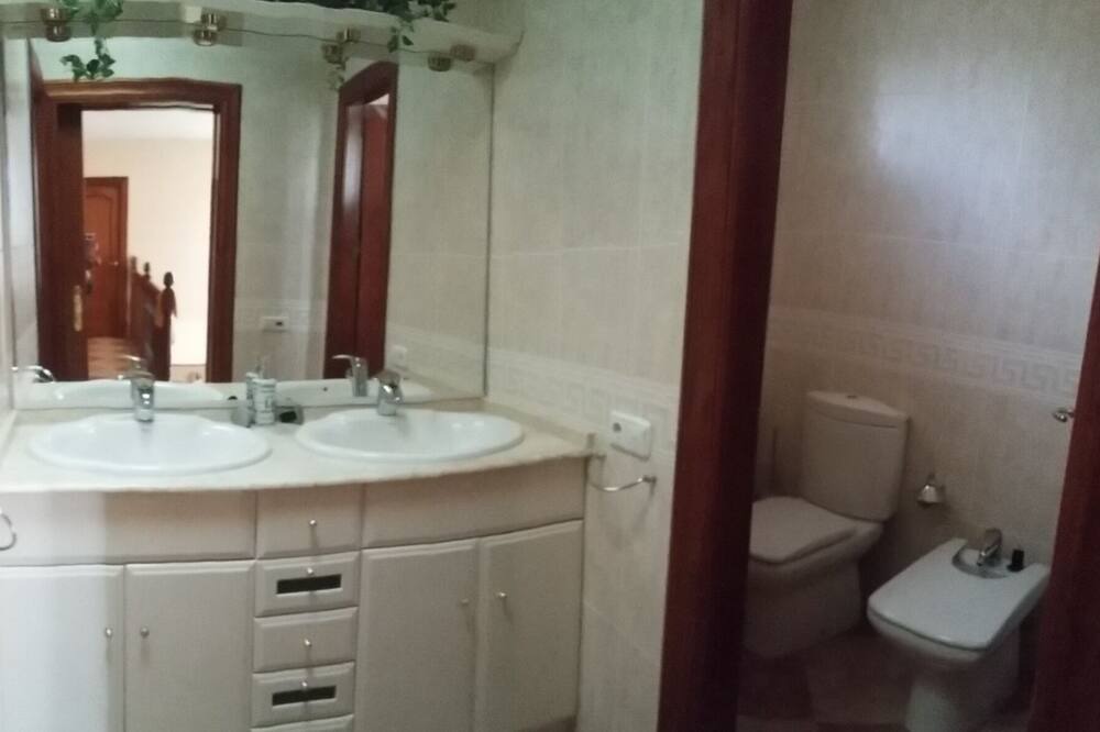 Photo of Bathroom in Aguadulce
