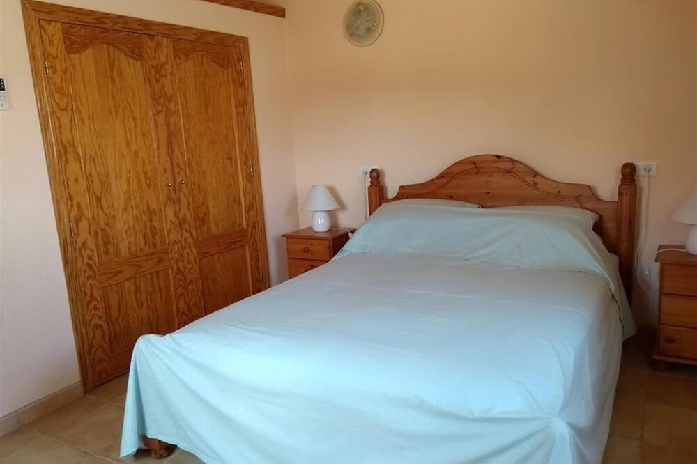 Photo of Bedroom in Coin