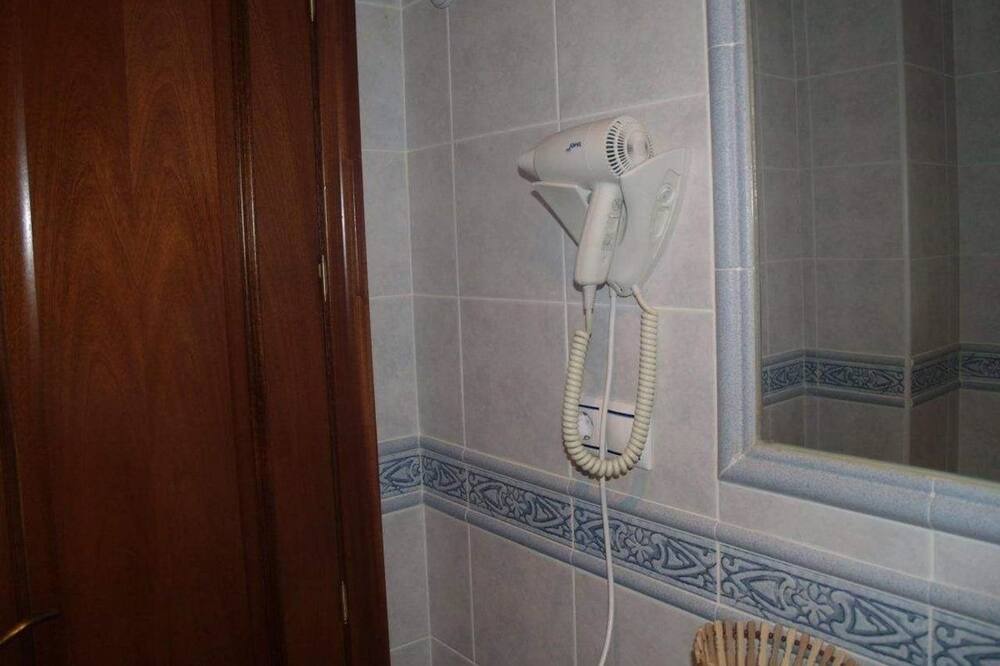 Photo of Bathroom in Prado del Rey