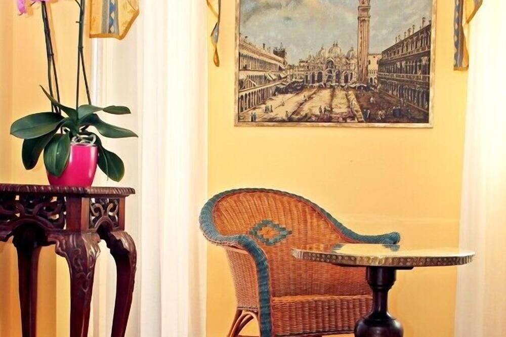 Photo of Livingroom in Puerto de la Duquesa