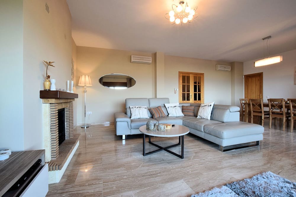 Photo of Livingroom in Pinos de Alhaurin