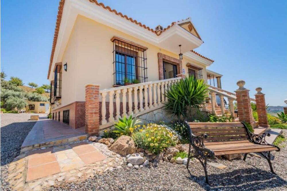 Photo of Outdoor in Campanillas