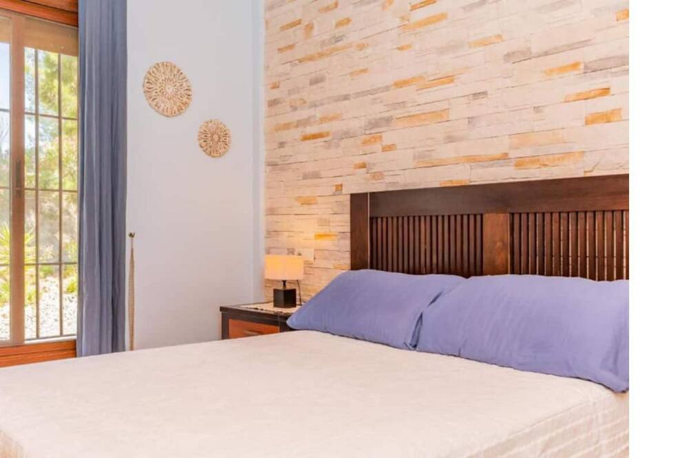 Photo of Bedroom in Campanillas