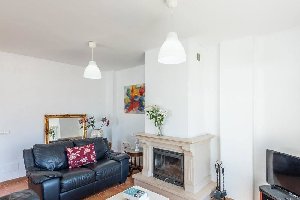 Photo of Livingroom in Benagalbon
