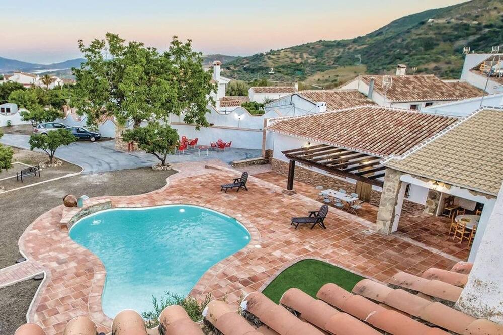 Photo of Outdoor in Mondron