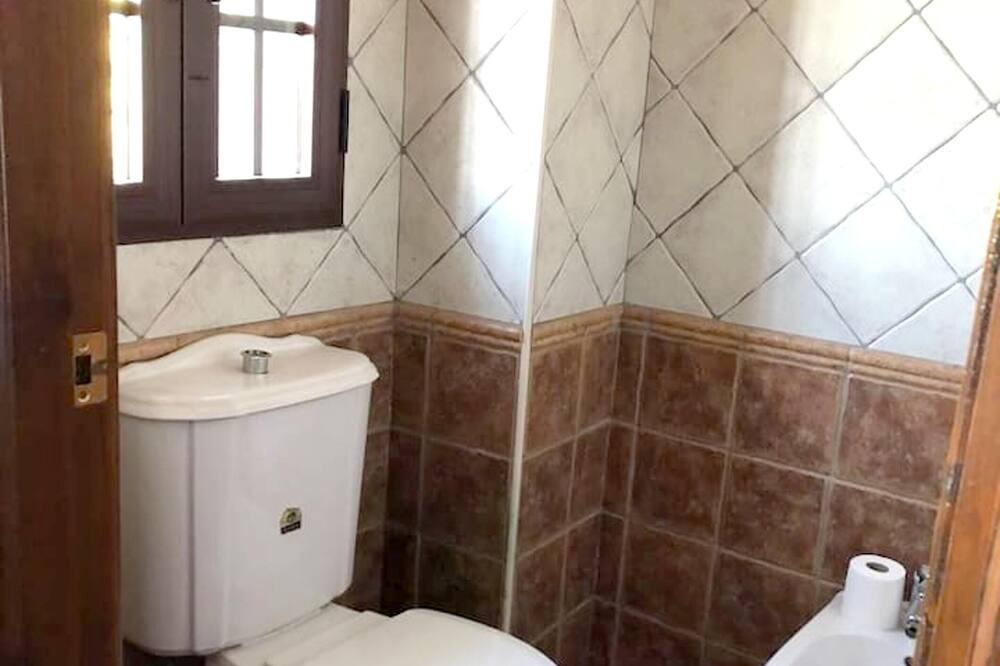 Photo of Bathroom in Villanueva del Rosario