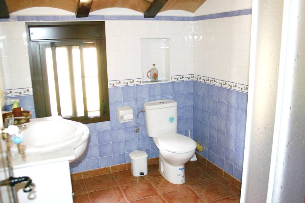 Photo of Bathroom in El Gastor