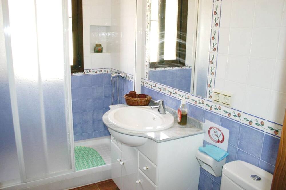 Photo of Bathroom in El Gastor